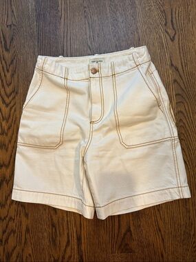 Tory Burch Off-White Contrast-Stitch Utility Shorts